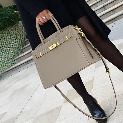 Betty Everyday Medium Tote Bag LUXBAG