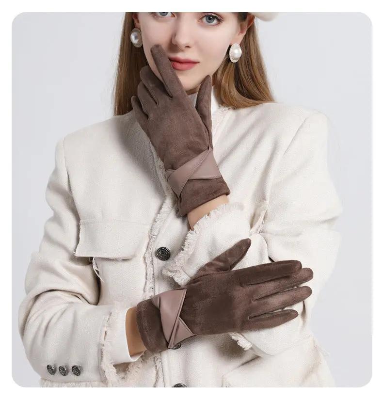 Elegant Gloves with Contrasting Textures MollyBoo